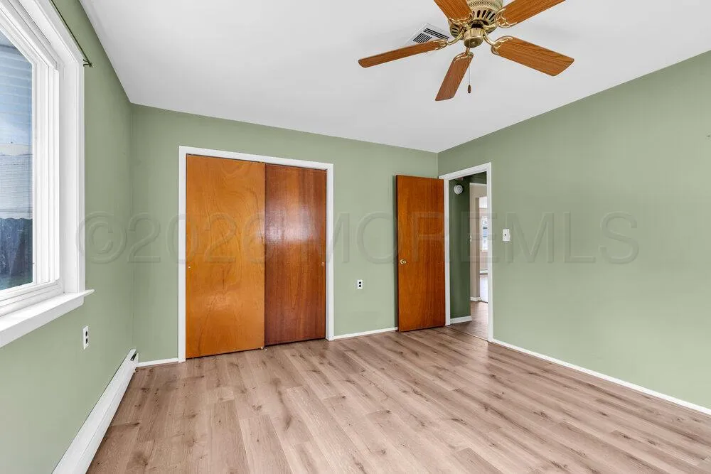 24 Liberta Drive Toms River, NJ 08757