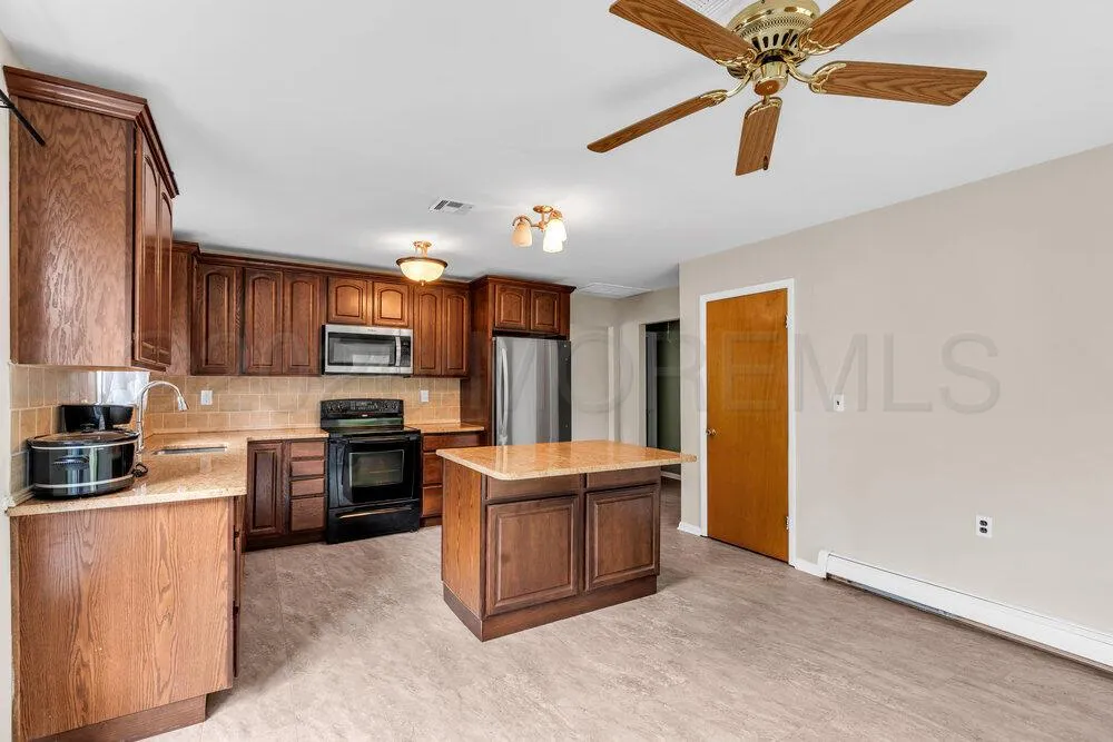 24 Liberta Drive Toms River, NJ 08757