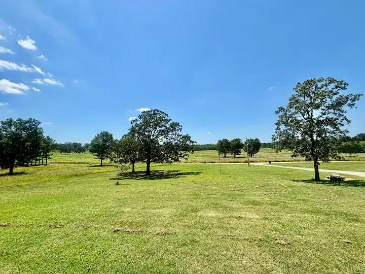 3316 E Stoneridge Road Atoka, OK 74525