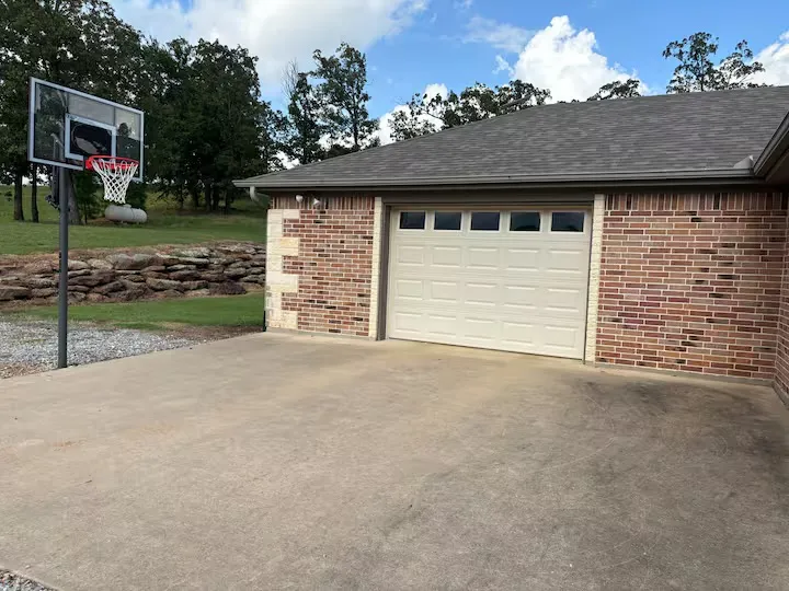3316 E Stoneridge Road Atoka, OK 74525