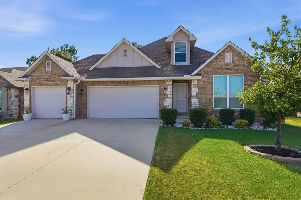 14638 S Lakewood Place Bixby, OK 74008