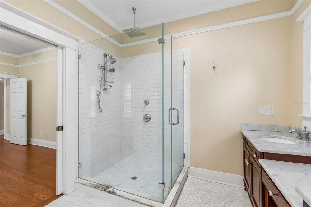 1107 W HORATIO STREET Tampa, FL 33606