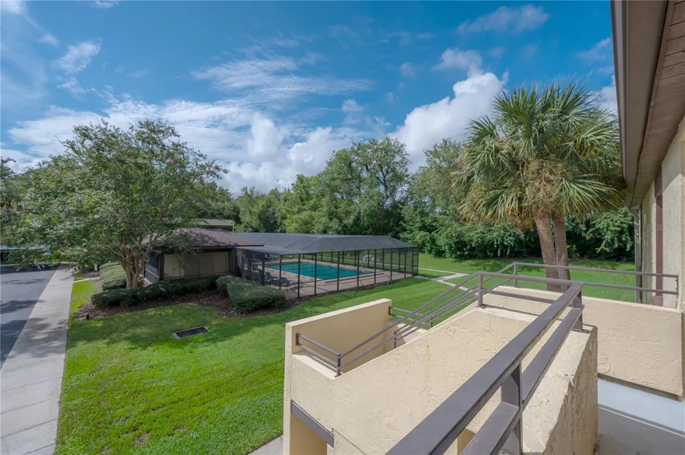 13608 S VILLAGE DRIVE #6204 Tampa, FL 33618