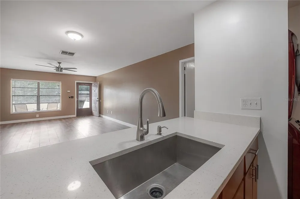 13608 S VILLAGE DRIVE #6204 Tampa, FL 33618