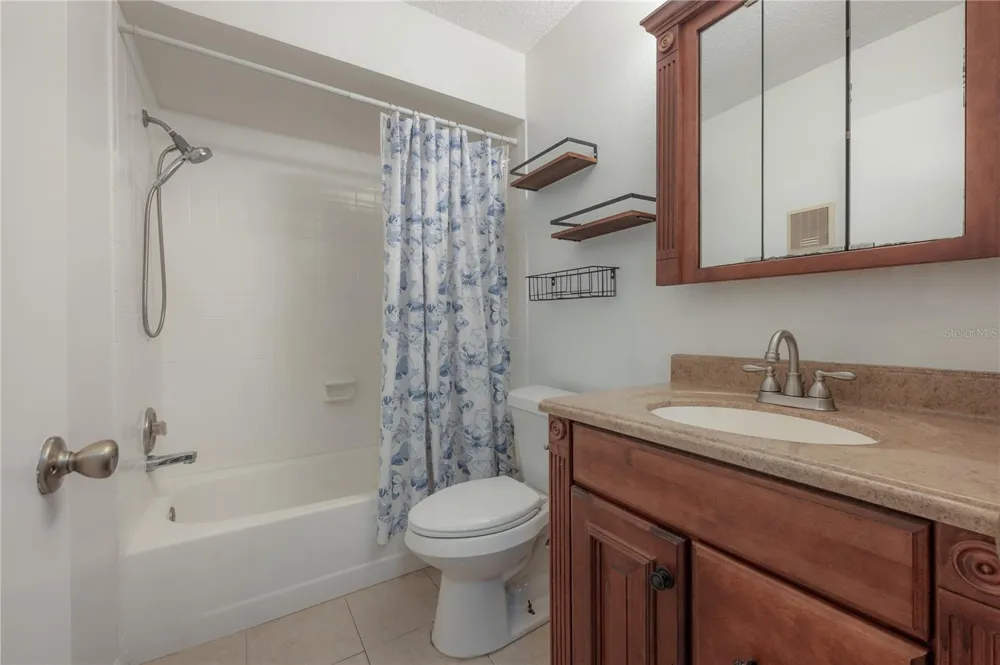 13608 S VILLAGE DRIVE #6204 Tampa, FL 33618