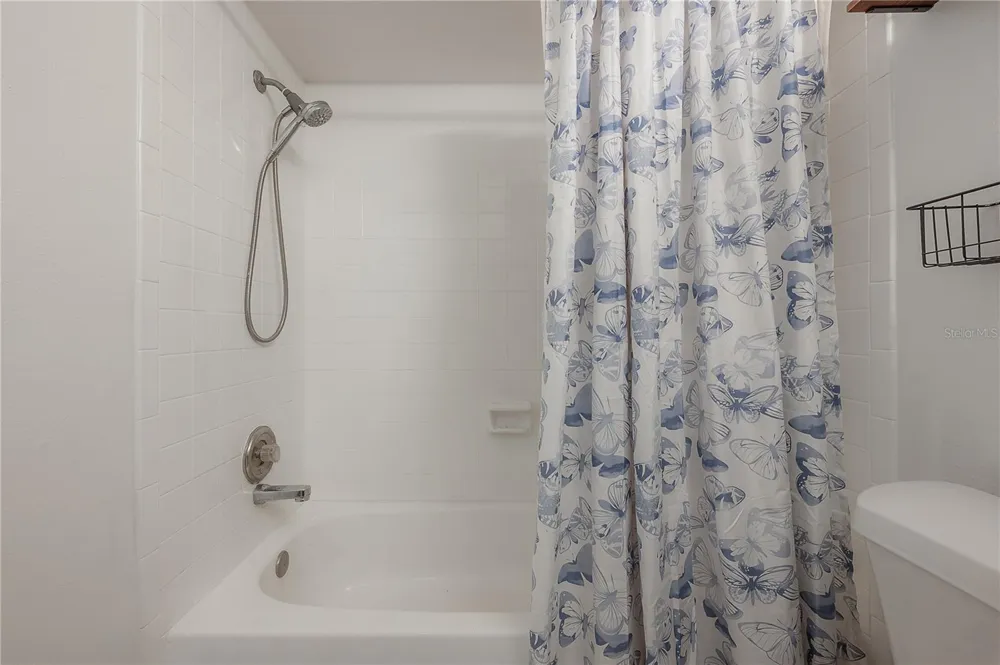 13608 S VILLAGE DRIVE #6204 Tampa, FL 33618
