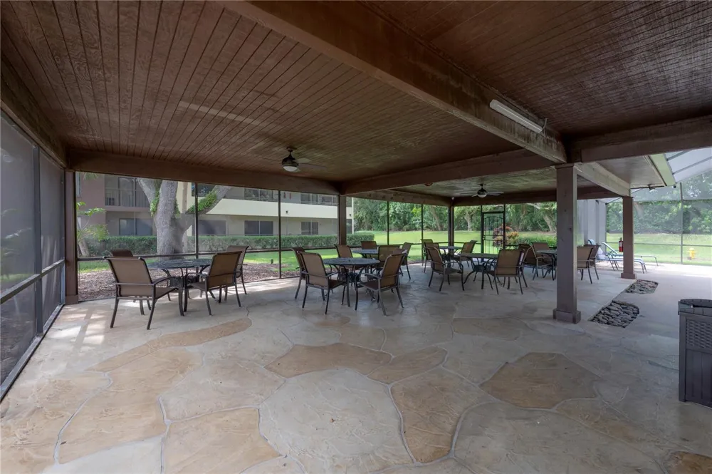 13608 S VILLAGE DRIVE #6204 Tampa, FL 33618