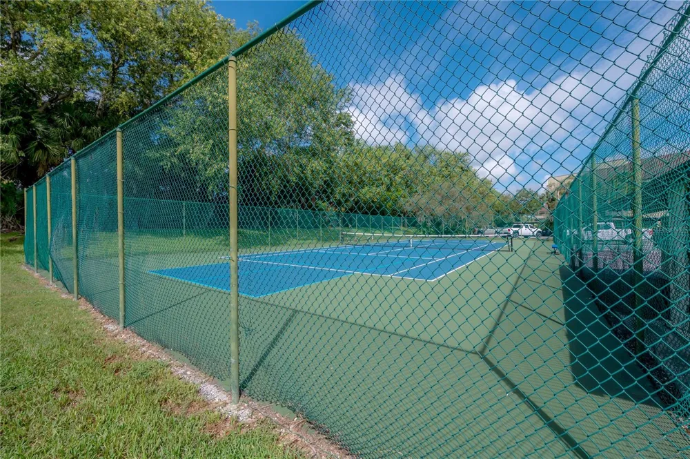 13608 S VILLAGE DRIVE #6204 Tampa, FL 33618