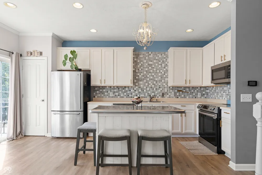 178 Straughn Lane Westfield, IN 46074
