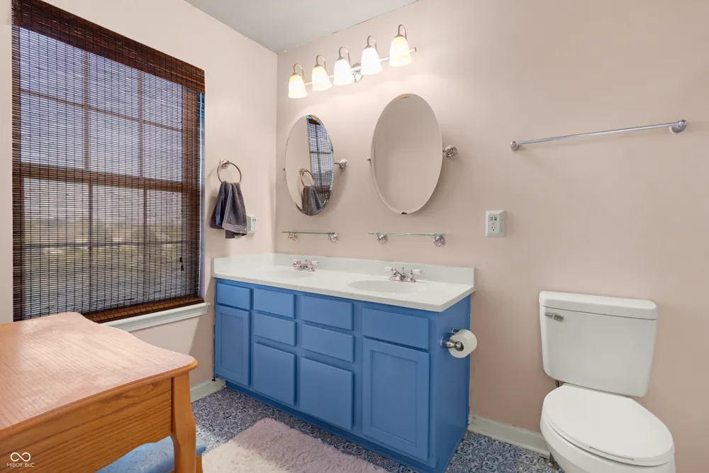178 Straughn Lane Westfield, IN 46074