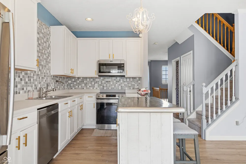 178 Straughn Lane Westfield, IN 46074