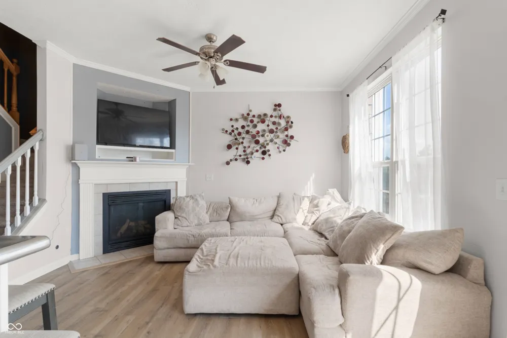178 Straughn Lane Westfield, IN 46074