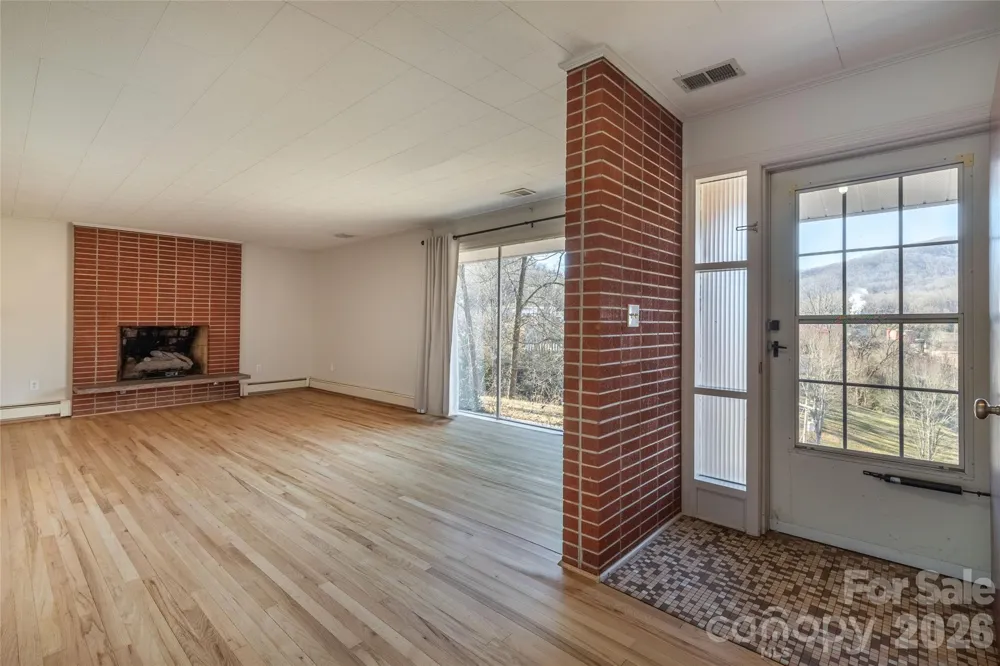 223 Cherry Street Sylva, NC 28779