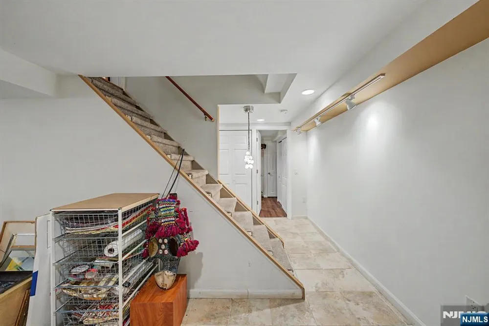 26 Cedar Street Bergenfield, NJ 07621