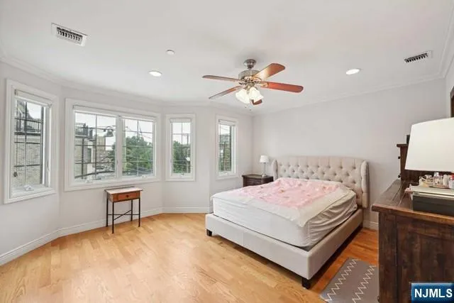 140 Cedar Street Fort Lee, NJ 07024