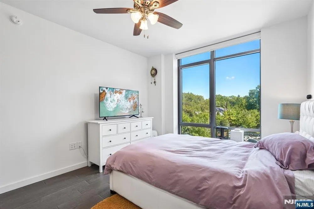 320 Adolphus Avenue 410 Cliffside Park, NJ 07010