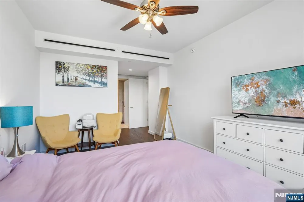 320 Adolphus Avenue 410 Cliffside Park, NJ 07010