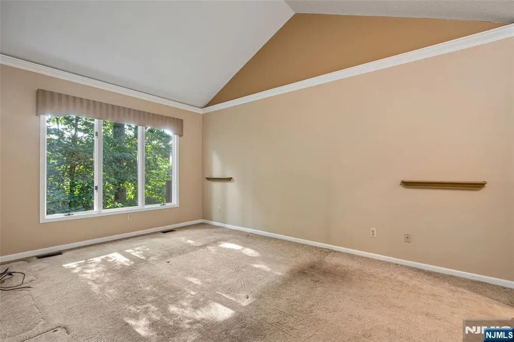 2 Ridgeview Terrace Jefferson Township, NJ 07438