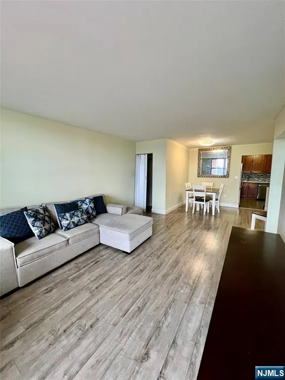 200 Division Street 5J Cliffside Park, NJ 07010