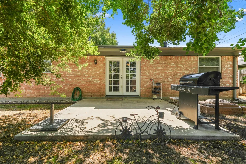 6054 Dunson Drive Watauga, TX 76148