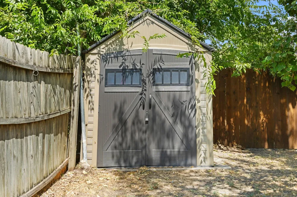 6054 Dunson Drive Watauga, TX 76148