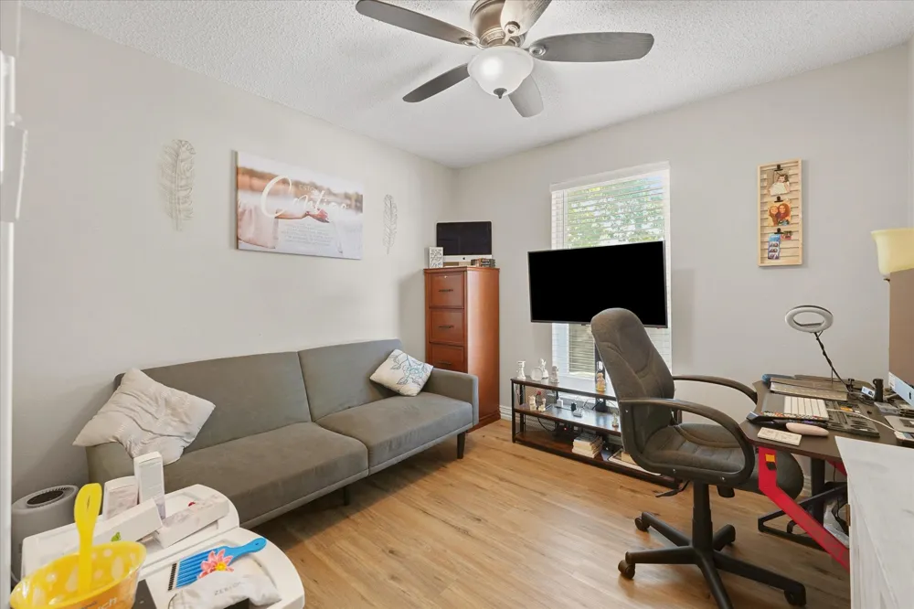 6054 Dunson Drive Watauga, TX 76148