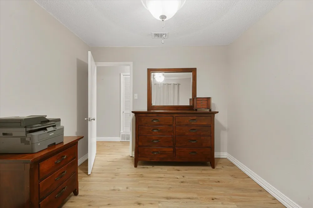 6054 Dunson Drive Watauga, TX 76148