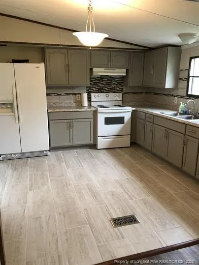 102 Singletary Street Raeford, NC 28376