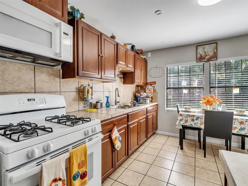 6802 Force Street Houston, TX 77020