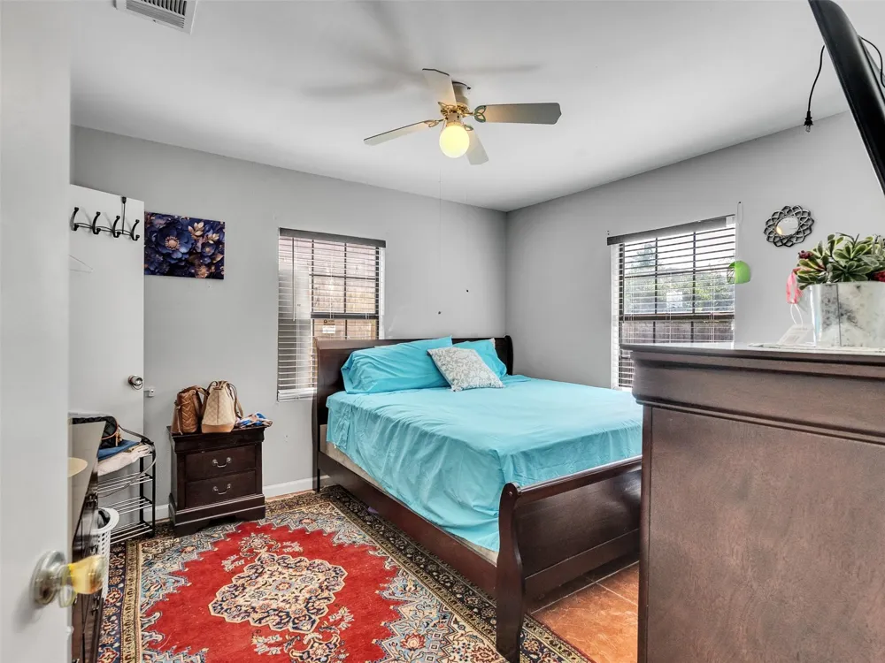 6802 Force Street Houston, TX 77020