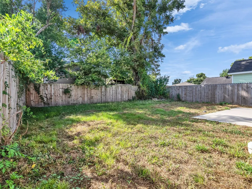 6802 Force Street Houston, TX 77020