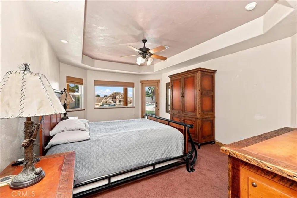 7414 3rd Hesperia, CA 92345