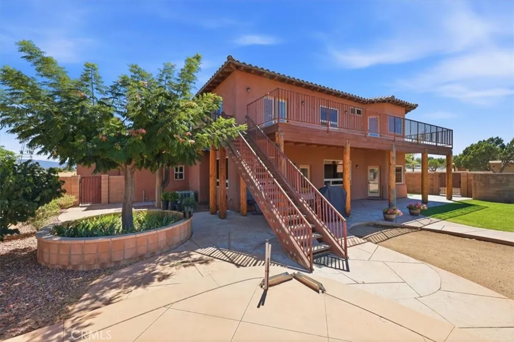 7414 3rd Hesperia, CA 92345