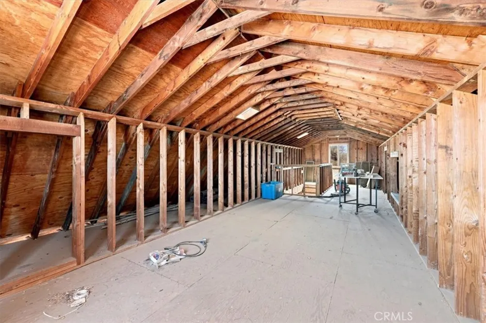 7414 3rd Hesperia, CA 92345