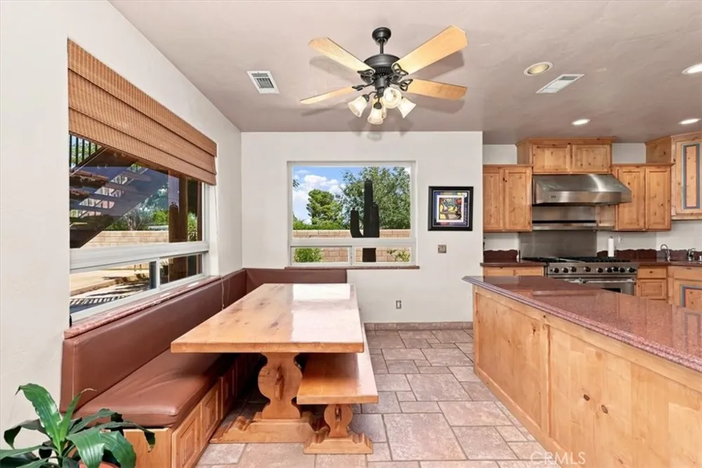 7414 3rd Hesperia, CA 92345