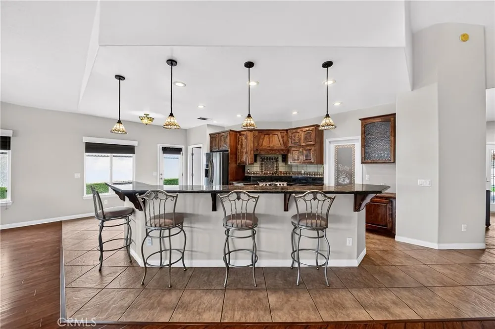 17855 Sage Hen Victorville, CA 92395