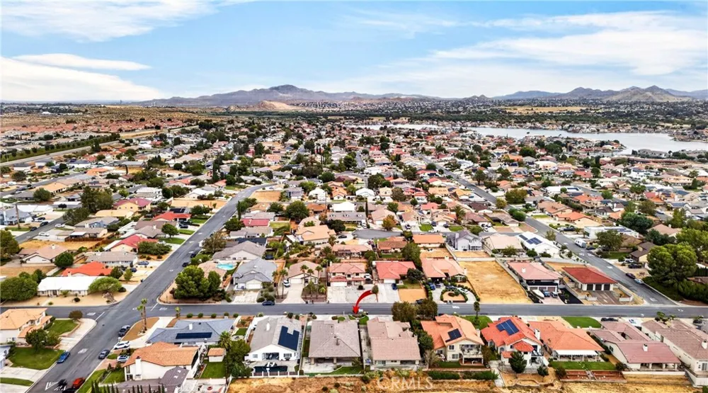 17855 Sage Hen Victorville, CA 92395