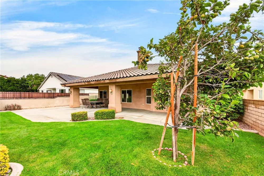 17855 Sage Hen Victorville, CA 92395