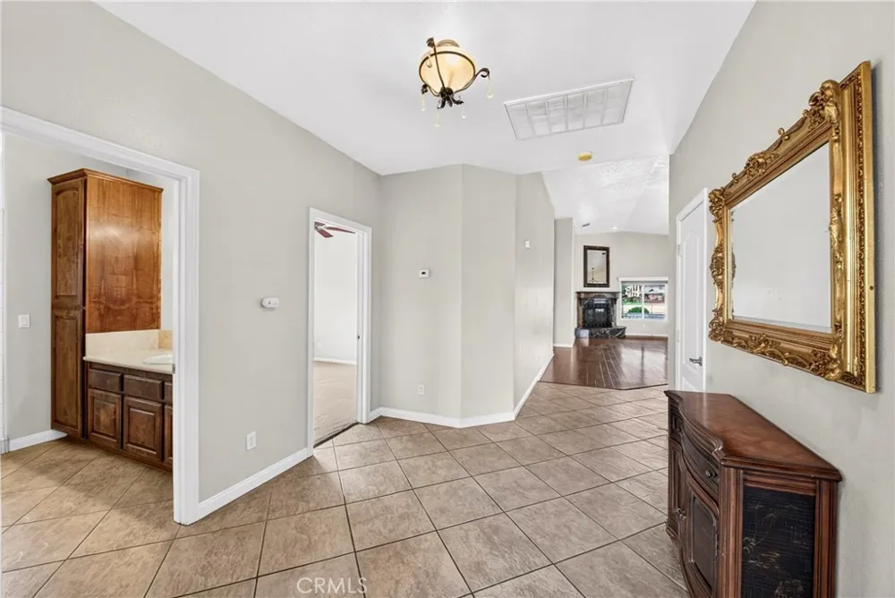 17855 Sage Hen Victorville, CA 92395