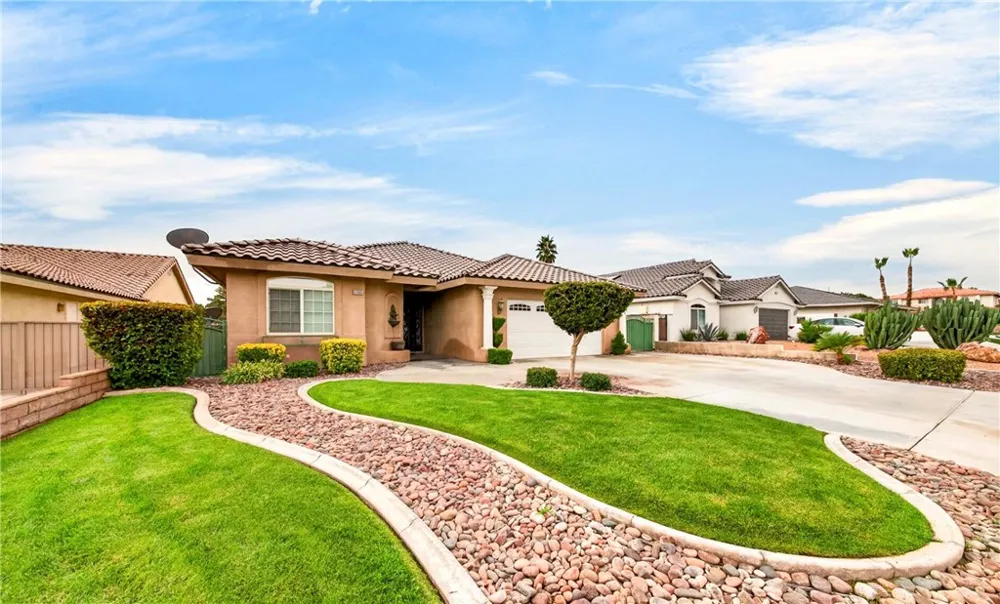 17855 Sage Hen Victorville, CA 92395