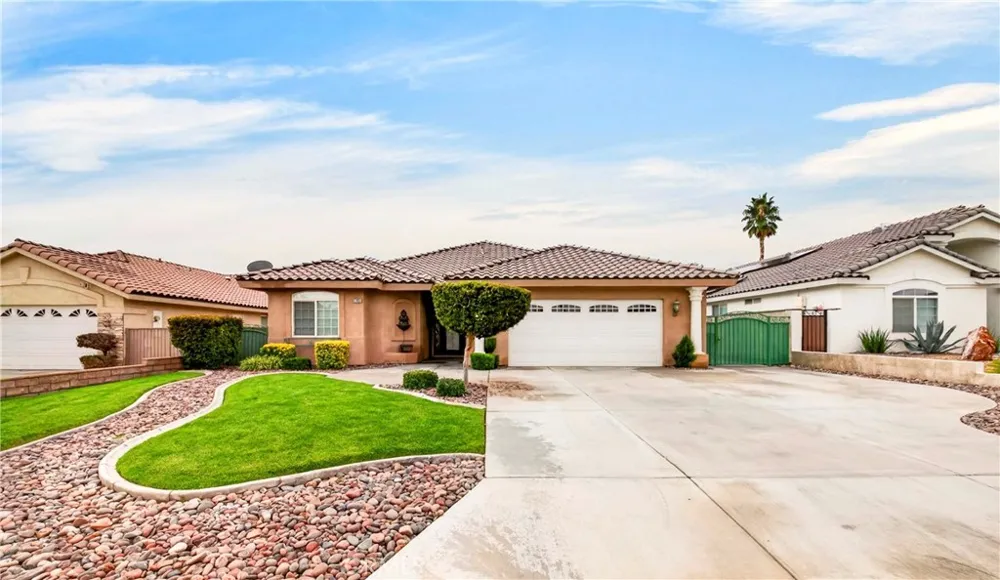 17855 Sage Hen Victorville, CA 92395