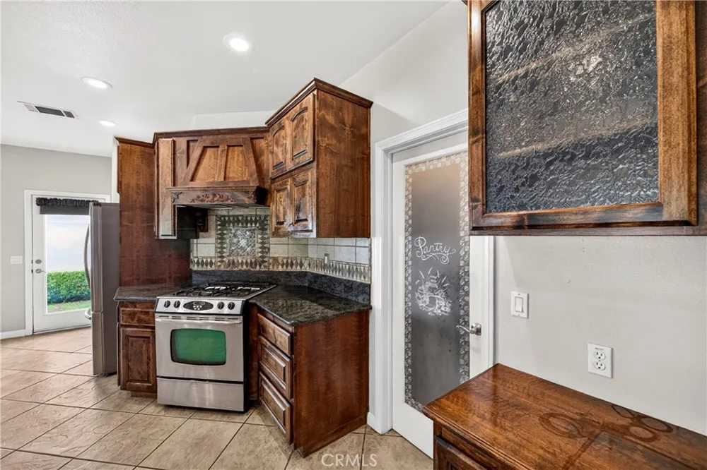 17855 Sage Hen Victorville, CA 92395