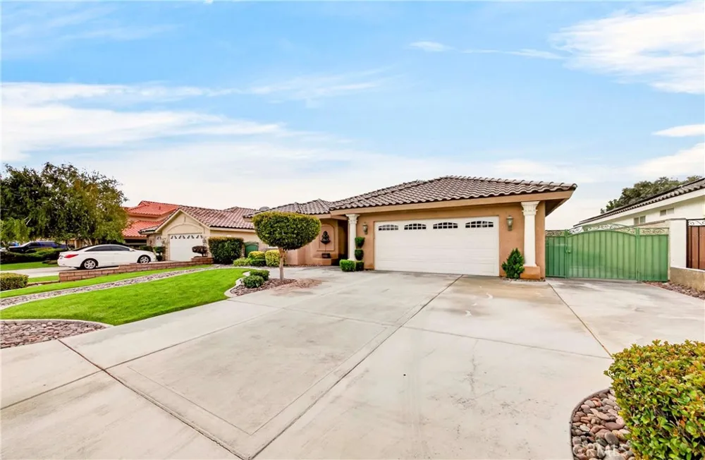 17855 Sage Hen Victorville, CA 92395