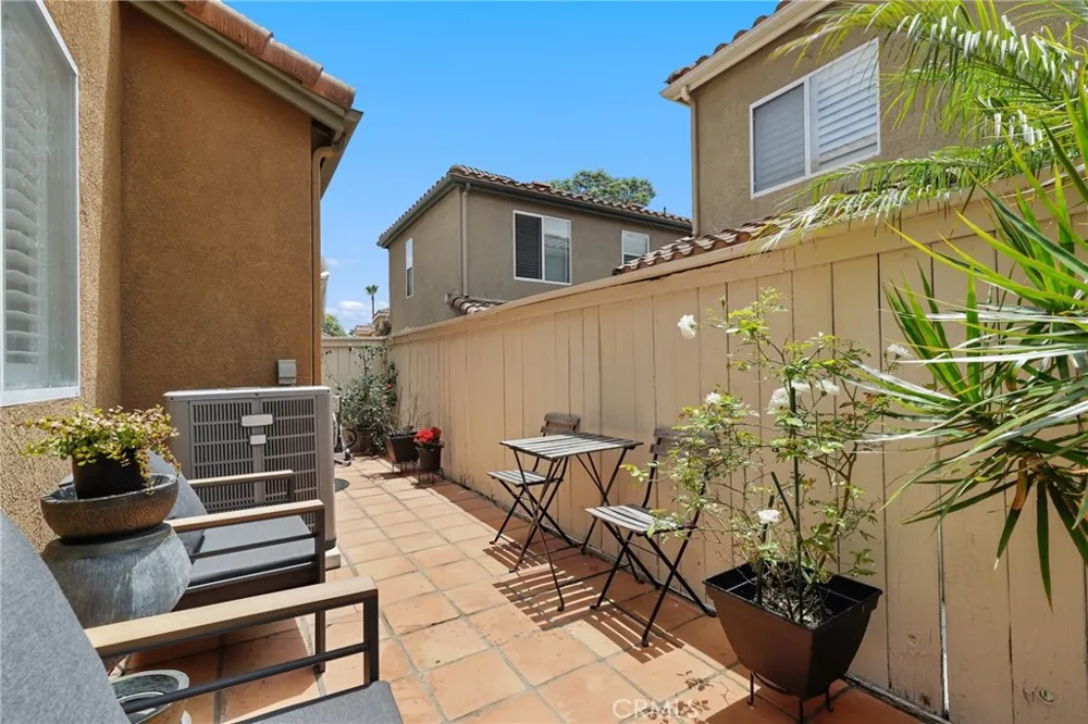 51 Calle De Los Ninos Rancho Santa Margarita, CA 92688