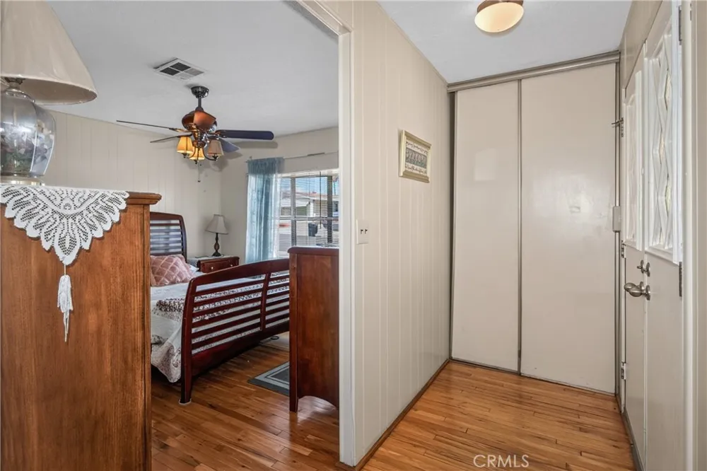 449 Crown Ridge Road Perris, CA 92570