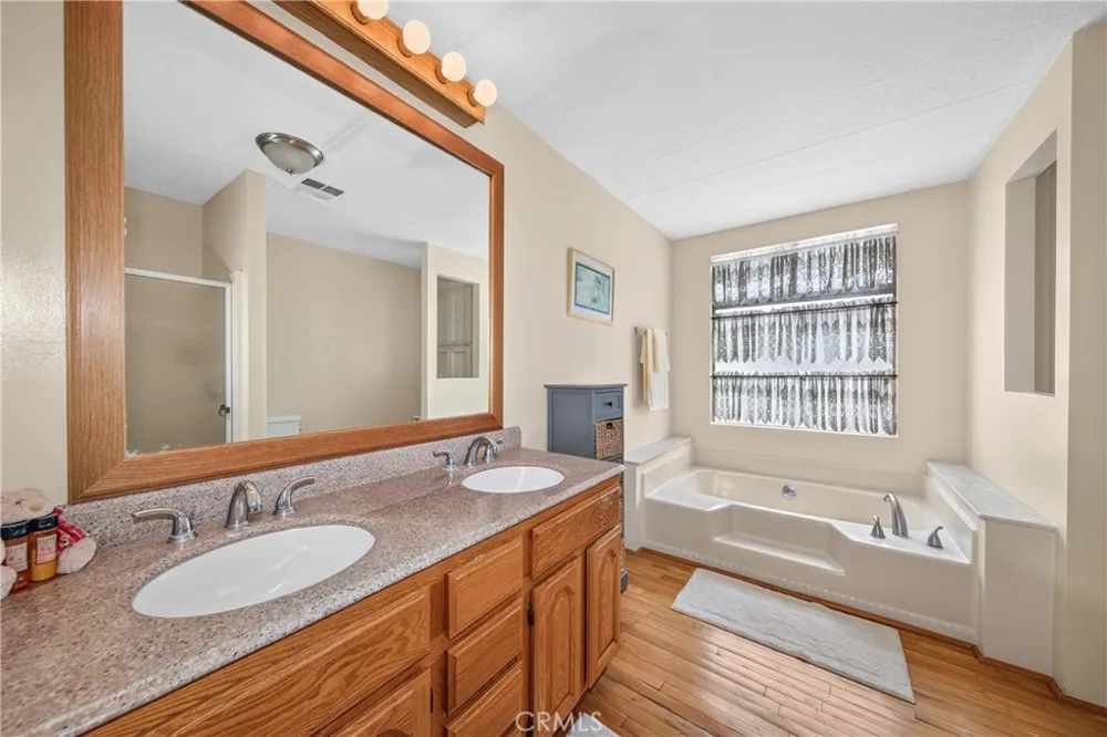 449 Crown Ridge Road Perris, CA 92570