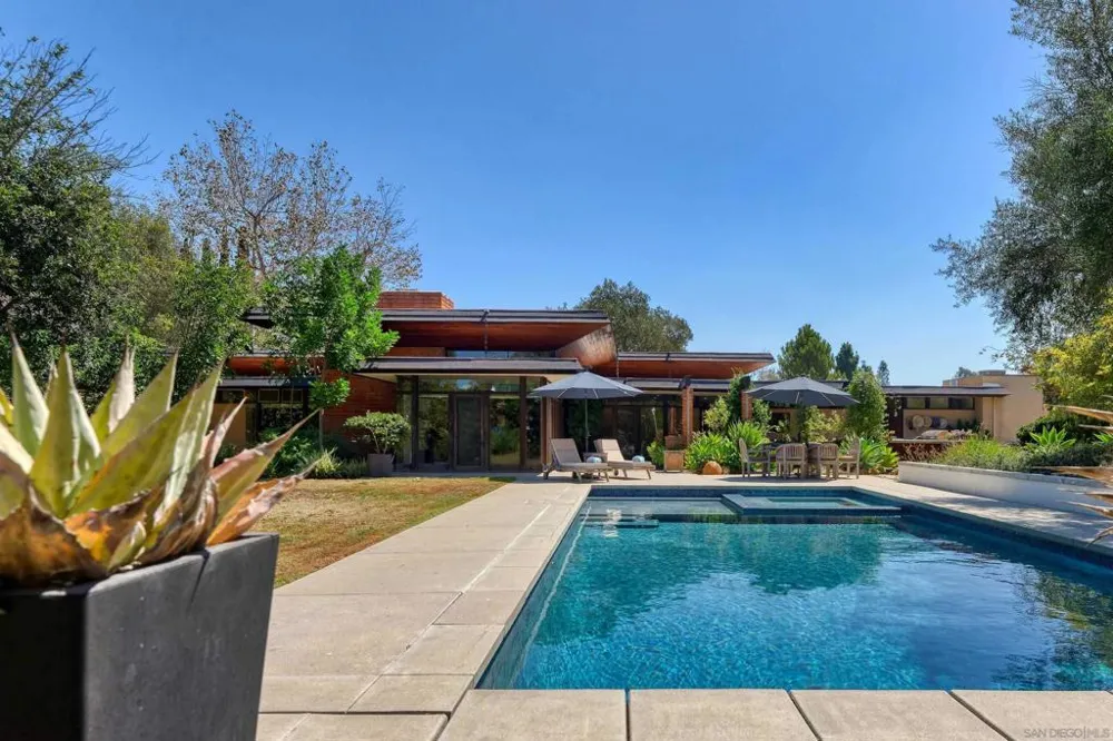5330 Le Barron Rd San Diego, CA 92115
