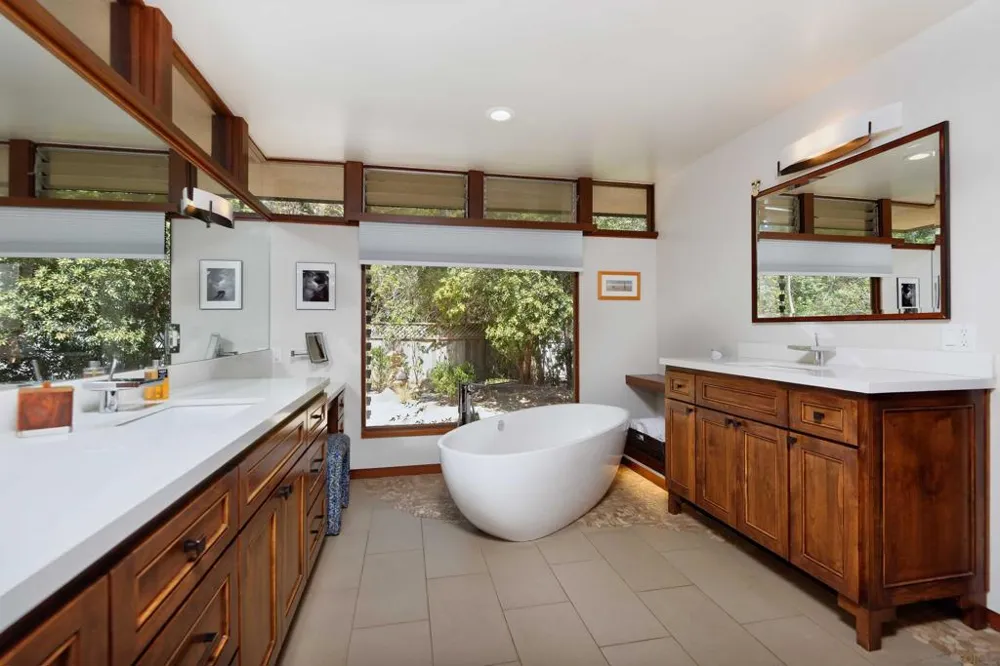 5330 Le Barron Rd San Diego, CA 92115