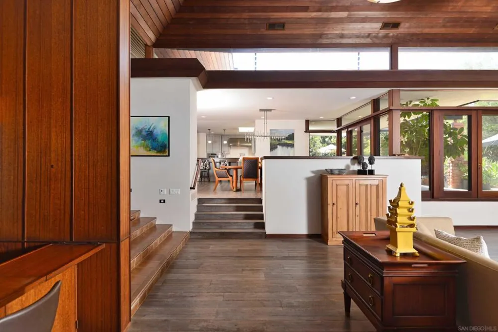5330 Le Barron Rd San Diego, CA 92115