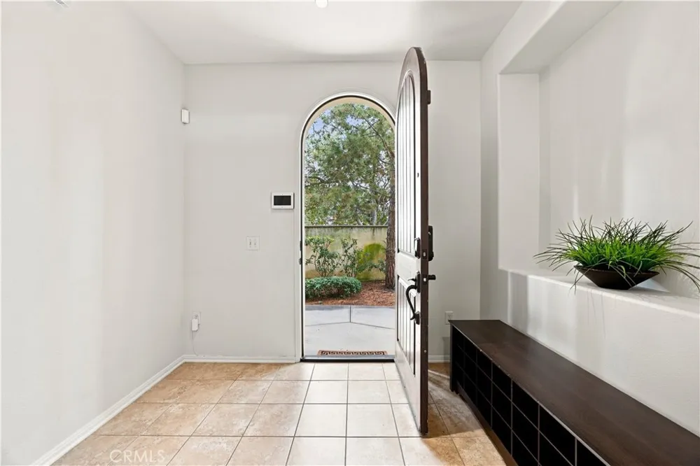 20312 Paseo Meriana Porter Ranch, CA 91326